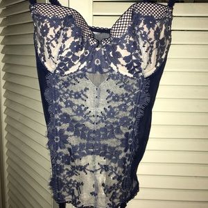 VS lace corset